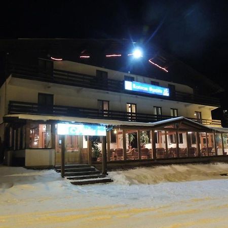 Hotel Sumarska Kuca Ognjiste à Jahorina Extérieur photo