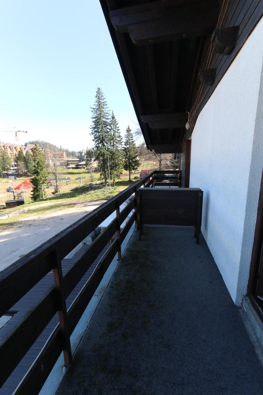 Hotel Sumarska Kuca Ognjiste à Jahorina Extérieur photo