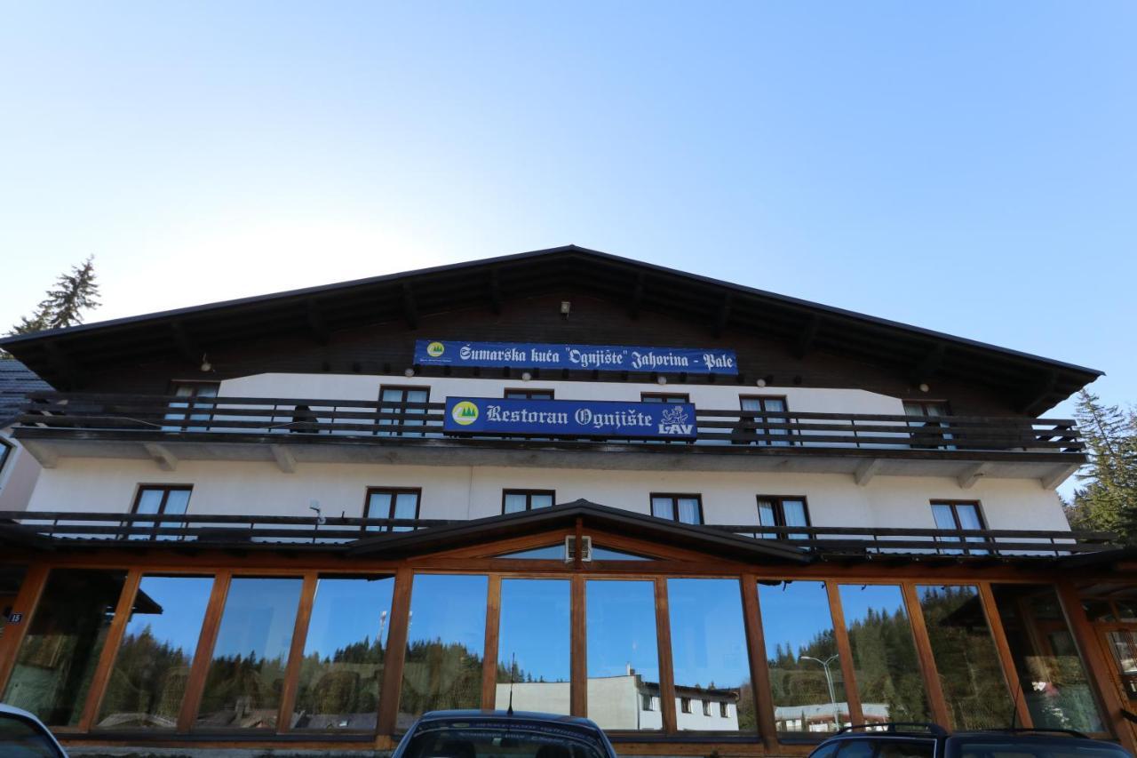 Hotel Sumarska Kuca Ognjiste à Jahorina Extérieur photo